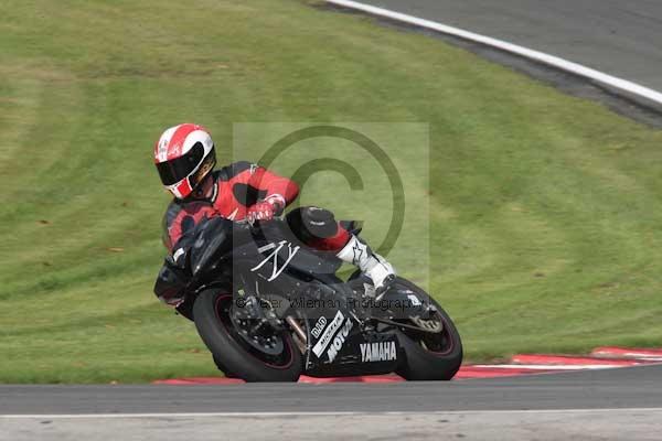 Motorcycle action photographs;Trackday digital images;event digital images;eventdigitalimages;no limits trackday;oulton park;oulton park circuit cheshire;oulton park photographs;peter wileman photography;trackday;trackday photos