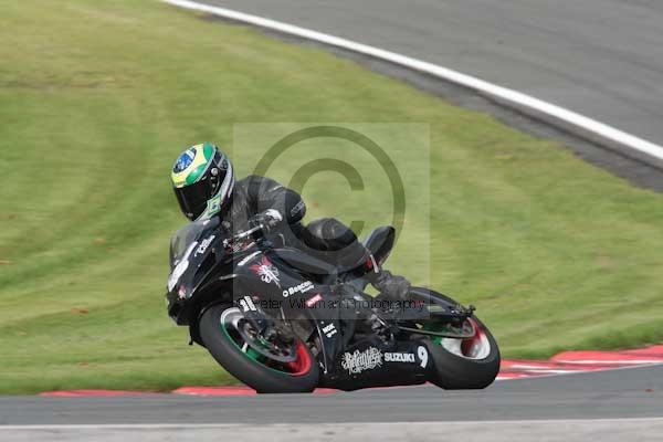 Motorcycle action photographs;Trackday digital images;event digital images;eventdigitalimages;no limits trackday;oulton park;oulton park circuit cheshire;oulton park photographs;peter wileman photography;trackday;trackday photos