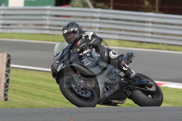 Motorcycle action photographs;Trackday digital images;event digital images;eventdigitalimages;no limits trackday;oulton park;oulton park circuit cheshire;oulton park photographs;peter wileman photography;trackday;trackday photos