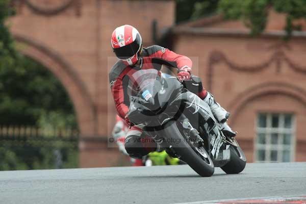 Motorcycle action photographs;Trackday digital images;event digital images;eventdigitalimages;no limits trackday;oulton park;oulton park circuit cheshire;oulton park photographs;peter wileman photography;trackday;trackday photos