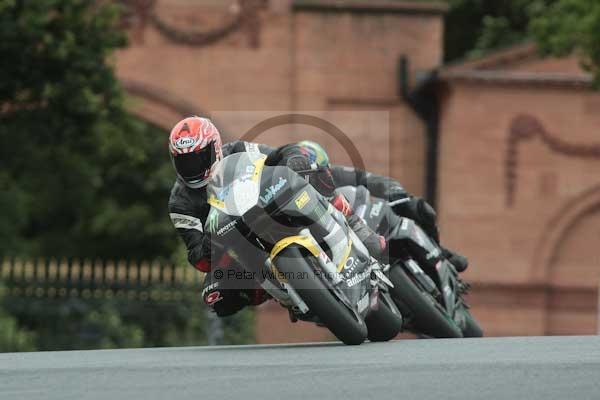 Motorcycle action photographs;Trackday digital images;event digital images;eventdigitalimages;no limits trackday;oulton park;oulton park circuit cheshire;oulton park photographs;peter wileman photography;trackday;trackday photos