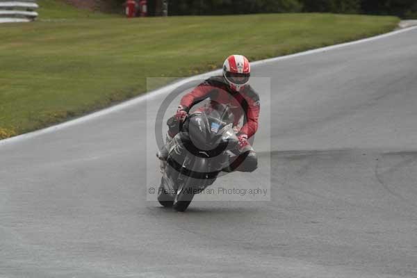 Motorcycle action photographs;Trackday digital images;event digital images;eventdigitalimages;no limits trackday;oulton park;oulton park circuit cheshire;oulton park photographs;peter wileman photography;trackday;trackday photos