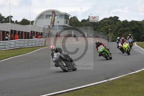 Motorcycle action photographs;Trackday digital images;event digital images;eventdigitalimages;no limits trackday;oulton park;oulton park circuit cheshire;oulton park photographs;peter wileman photography;trackday;trackday photos