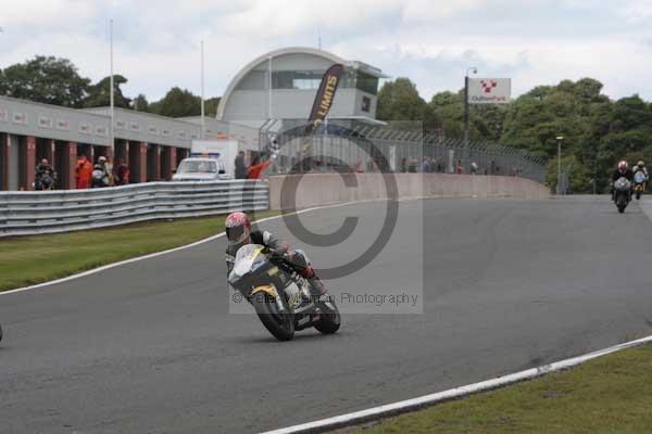 Motorcycle action photographs;Trackday digital images;event digital images;eventdigitalimages;no limits trackday;oulton park;oulton park circuit cheshire;oulton park photographs;peter wileman photography;trackday;trackday photos