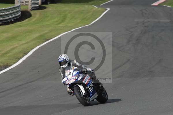 Motorcycle action photographs;Trackday digital images;event digital images;eventdigitalimages;no limits trackday;oulton park;oulton park circuit cheshire;oulton park photographs;peter wileman photography;trackday;trackday photos