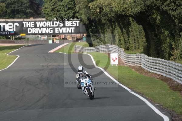 Motorcycle action photographs;Trackday digital images;event digital images;eventdigitalimages;no limits trackday;oulton park;oulton park circuit cheshire;oulton park photographs;peter wileman photography;trackday;trackday photos