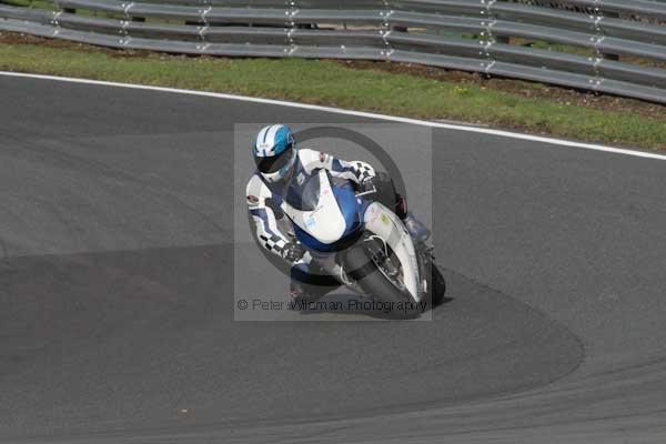 Motorcycle action photographs;Trackday digital images;event digital images;eventdigitalimages;no limits trackday;oulton park;oulton park circuit cheshire;oulton park photographs;peter wileman photography;trackday;trackday photos