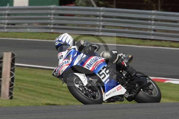 Motorcycle action photographs;Trackday digital images;event digital images;eventdigitalimages;no limits trackday;oulton park;oulton park circuit cheshire;oulton park photographs;peter wileman photography;trackday;trackday photos