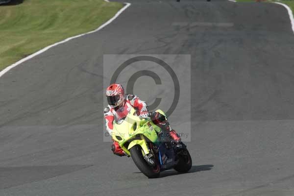 Motorcycle action photographs;Trackday digital images;event digital images;eventdigitalimages;no limits trackday;oulton park;oulton park circuit cheshire;oulton park photographs;peter wileman photography;trackday;trackday photos