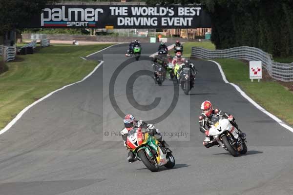 Motorcycle action photographs;Trackday digital images;event digital images;eventdigitalimages;no limits trackday;oulton park;oulton park circuit cheshire;oulton park photographs;peter wileman photography;trackday;trackday photos