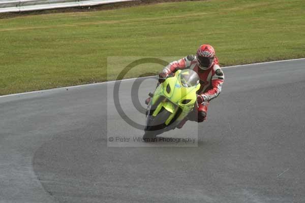 Motorcycle action photographs;Trackday digital images;event digital images;eventdigitalimages;no limits trackday;oulton park;oulton park circuit cheshire;oulton park photographs;peter wileman photography;trackday;trackday photos