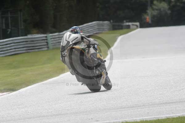 Motorcycle action photographs;Trackday digital images;event digital images;eventdigitalimages;no limits trackday;oulton park;oulton park circuit cheshire;oulton park photographs;peter wileman photography;trackday;trackday photos