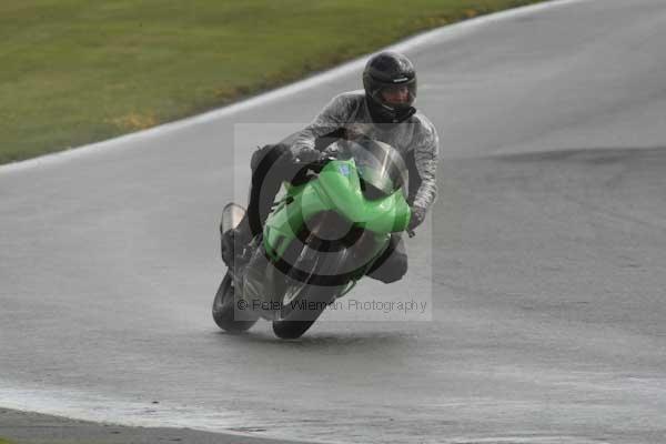 Motorcycle action photographs;Trackday digital images;event digital images;eventdigitalimages;no limits trackday;oulton park;oulton park circuit cheshire;oulton park photographs;peter wileman photography;trackday;trackday photos