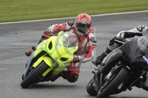 Motorcycle action photographs;Trackday digital images;event digital images;eventdigitalimages;no limits trackday;oulton park;oulton park circuit cheshire;oulton park photographs;peter wileman photography;trackday;trackday photos