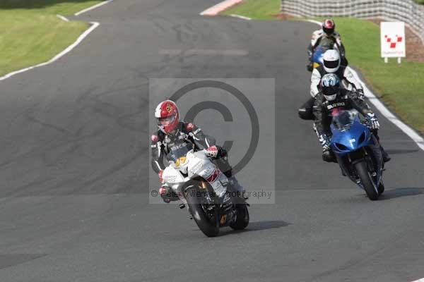 Motorcycle action photographs;Trackday digital images;event digital images;eventdigitalimages;no limits trackday;oulton park;oulton park circuit cheshire;oulton park photographs;peter wileman photography;trackday;trackday photos