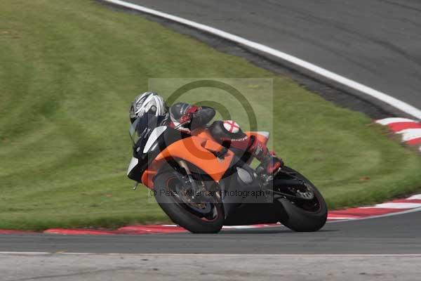 Motorcycle action photographs;Trackday digital images;event digital images;eventdigitalimages;no limits trackday;oulton park;oulton park circuit cheshire;oulton park photographs;peter wileman photography;trackday;trackday photos