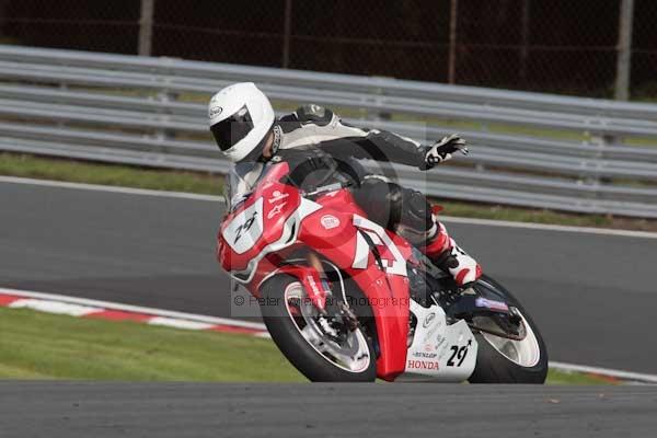 Motorcycle action photographs;Trackday digital images;event digital images;eventdigitalimages;no limits trackday;oulton park;oulton park circuit cheshire;oulton park photographs;peter wileman photography;trackday;trackday photos