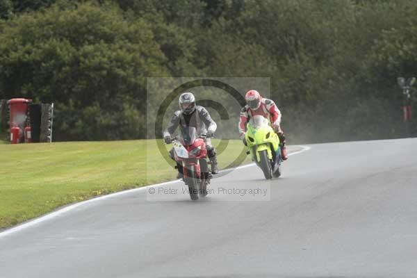 Motorcycle action photographs;Trackday digital images;event digital images;eventdigitalimages;no limits trackday;oulton park;oulton park circuit cheshire;oulton park photographs;peter wileman photography;trackday;trackday photos