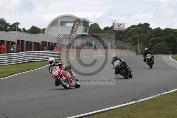 Motorcycle action photographs;Trackday digital images;event digital images;eventdigitalimages;no limits trackday;oulton park;oulton park circuit cheshire;oulton park photographs;peter wileman photography;trackday;trackday photos