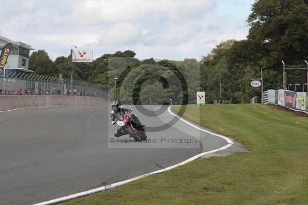 Motorcycle action photographs;Trackday digital images;event digital images;eventdigitalimages;no limits trackday;oulton park;oulton park circuit cheshire;oulton park photographs;peter wileman photography;trackday;trackday photos