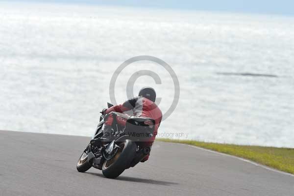 Motorcycle action photographs;Trackday digital images;Ty croes;anglesey;anglesey photographs;event digital images;eventdigitalimages;no limits trackday;peter wileman photography;trac mon;trackday;trackday photos