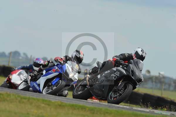 Motorcycle action photographs;Trackday digital images;Ty croes;anglesey;anglesey photographs;event digital images;eventdigitalimages;no limits trackday;peter wileman photography;trac mon;trackday;trackday photos