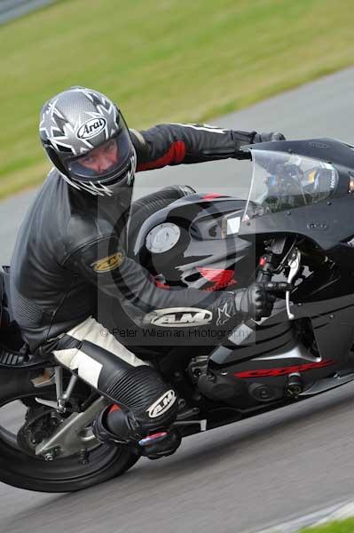 Motorcycle action photographs;Trackday digital images;Ty croes;anglesey;anglesey photographs;event digital images;eventdigitalimages;no limits trackday;peter wileman photography;trac mon;trackday;trackday photos