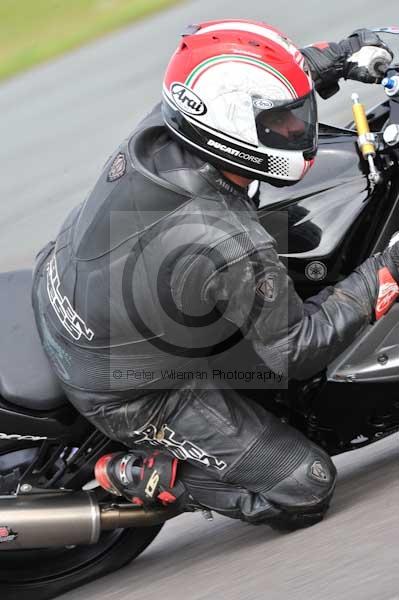 Motorcycle action photographs;Trackday digital images;Ty croes;anglesey;anglesey photographs;event digital images;eventdigitalimages;no limits trackday;peter wileman photography;trac mon;trackday;trackday photos