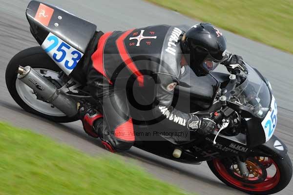 Motorcycle action photographs;Trackday digital images;Ty croes;anglesey;anglesey photographs;event digital images;eventdigitalimages;no limits trackday;peter wileman photography;trac mon;trackday;trackday photos