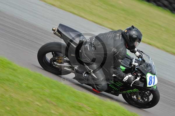 Motorcycle action photographs;Trackday digital images;Ty croes;anglesey;anglesey photographs;event digital images;eventdigitalimages;no limits trackday;peter wileman photography;trac mon;trackday;trackday photos