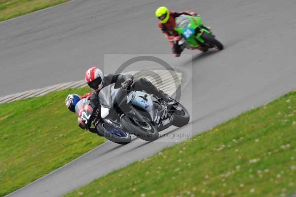 Motorcycle action photographs;Trackday digital images;Ty croes;anglesey;anglesey photographs;event digital images;eventdigitalimages;no limits trackday;peter wileman photography;trac mon;trackday;trackday photos