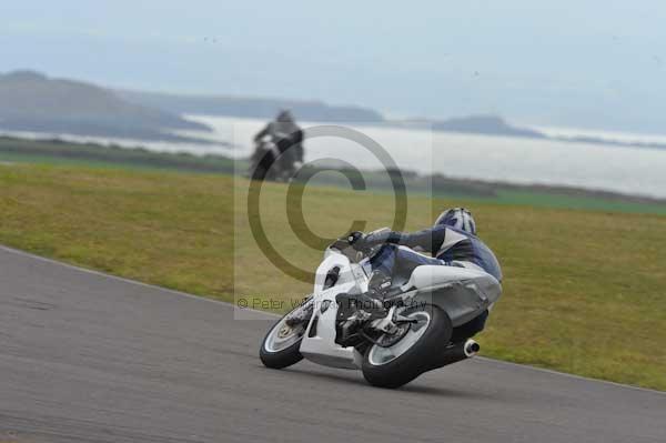 Motorcycle action photographs;Trackday digital images;Ty croes;anglesey;anglesey photographs;event digital images;eventdigitalimages;no limits trackday;peter wileman photography;trac mon;trackday;trackday photos