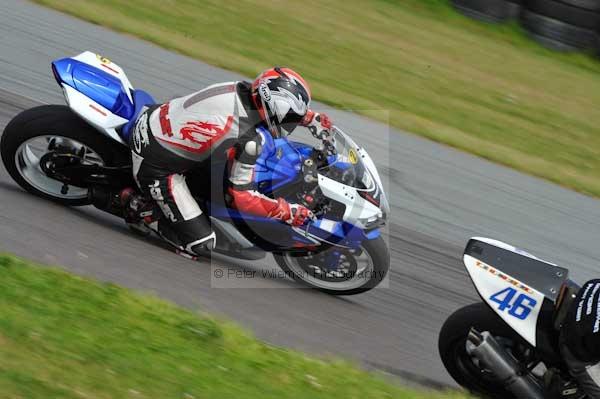 Motorcycle action photographs;Trackday digital images;Ty croes;anglesey;anglesey photographs;event digital images;eventdigitalimages;no limits trackday;peter wileman photography;trac mon;trackday;trackday photos