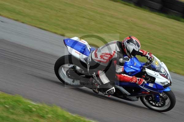 Motorcycle action photographs;Trackday digital images;Ty croes;anglesey;anglesey photographs;event digital images;eventdigitalimages;no limits trackday;peter wileman photography;trac mon;trackday;trackday photos