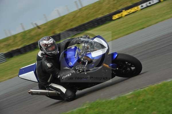 Motorcycle action photographs;Trackday digital images;Ty croes;anglesey;anglesey photographs;event digital images;eventdigitalimages;no limits trackday;peter wileman photography;trac mon;trackday;trackday photos