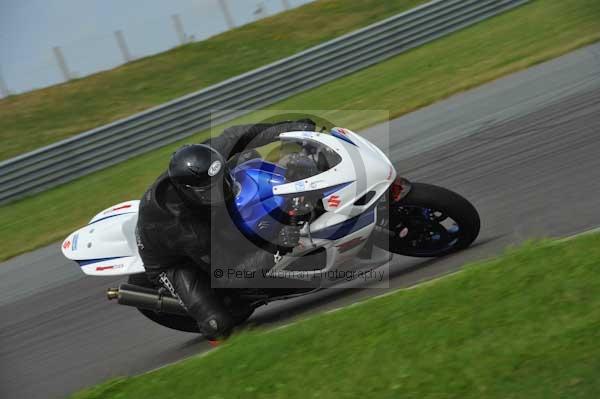 Motorcycle action photographs;Trackday digital images;Ty croes;anglesey;anglesey photographs;event digital images;eventdigitalimages;no limits trackday;peter wileman photography;trac mon;trackday;trackday photos