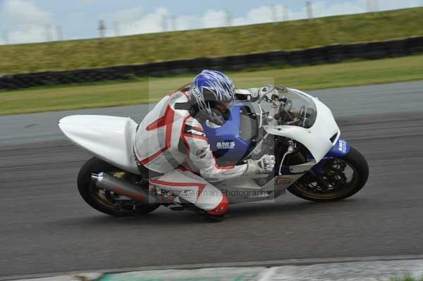 Motorcycle action photographs;Trackday digital images;Ty croes;anglesey;anglesey photographs;event digital images;eventdigitalimages;no limits trackday;peter wileman photography;trac mon;trackday;trackday photos