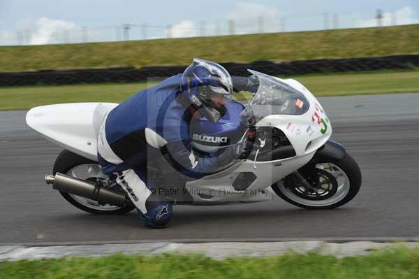 Motorcycle action photographs;Trackday digital images;Ty croes;anglesey;anglesey photographs;event digital images;eventdigitalimages;no limits trackday;peter wileman photography;trac mon;trackday;trackday photos