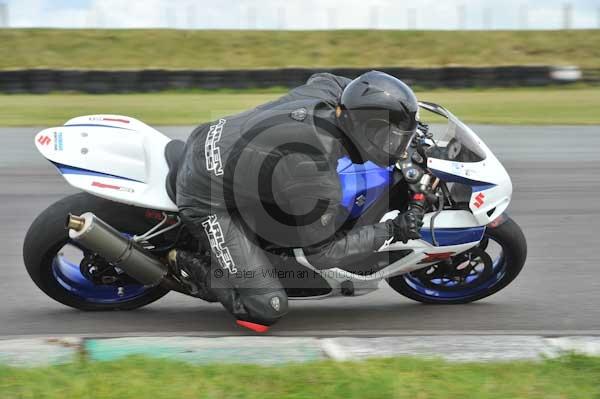 Motorcycle action photographs;Trackday digital images;Ty croes;anglesey;anglesey photographs;event digital images;eventdigitalimages;no limits trackday;peter wileman photography;trac mon;trackday;trackday photos