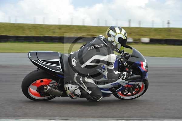 Motorcycle action photographs;Trackday digital images;Ty croes;anglesey;anglesey photographs;event digital images;eventdigitalimages;no limits trackday;peter wileman photography;trac mon;trackday;trackday photos