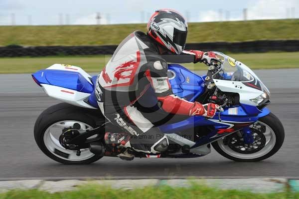 Motorcycle action photographs;Trackday digital images;Ty croes;anglesey;anglesey photographs;event digital images;eventdigitalimages;no limits trackday;peter wileman photography;trac mon;trackday;trackday photos