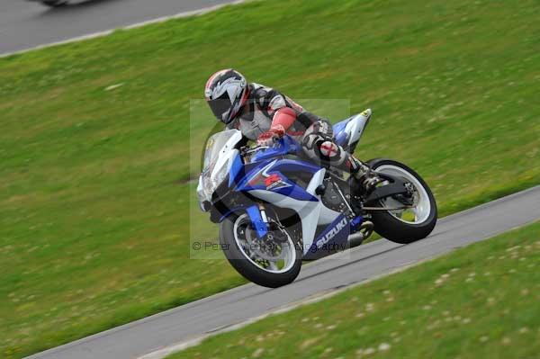 Motorcycle action photographs;Trackday digital images;Ty croes;anglesey;anglesey photographs;event digital images;eventdigitalimages;no limits trackday;peter wileman photography;trac mon;trackday;trackday photos