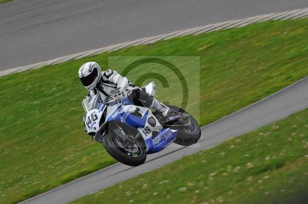 Motorcycle action photographs;Trackday digital images;Ty croes;anglesey;anglesey photographs;event digital images;eventdigitalimages;no limits trackday;peter wileman photography;trac mon;trackday;trackday photos