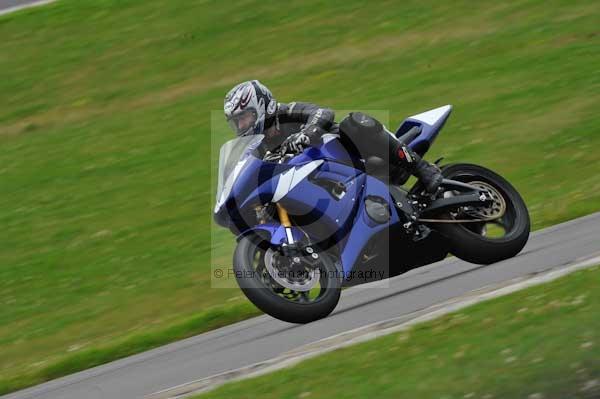 Motorcycle action photographs;Trackday digital images;Ty croes;anglesey;anglesey photographs;event digital images;eventdigitalimages;no limits trackday;peter wileman photography;trac mon;trackday;trackday photos