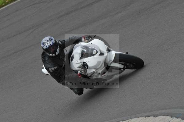 Motorcycle action photographs;Trackday digital images;Ty croes;anglesey;anglesey photographs;event digital images;eventdigitalimages;no limits trackday;peter wileman photography;trac mon;trackday;trackday photos