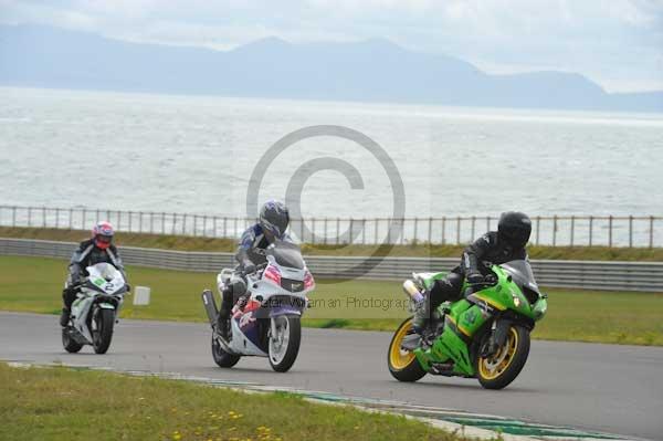 Motorcycle action photographs;Trackday digital images;Ty croes;anglesey;anglesey photographs;event digital images;eventdigitalimages;no limits trackday;peter wileman photography;trac mon;trackday;trackday photos