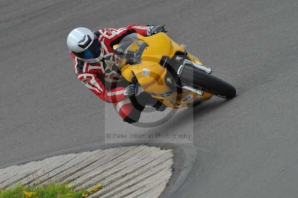 Motorcycle action photographs;Trackday digital images;Ty croes;anglesey;anglesey photographs;event digital images;eventdigitalimages;no limits trackday;peter wileman photography;trac mon;trackday;trackday photos