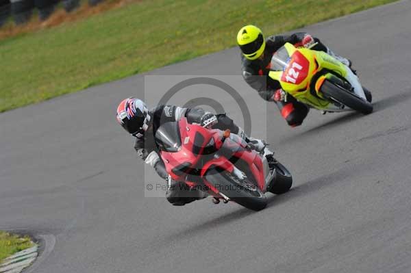 Motorcycle action photographs;Trackday digital images;Ty croes;anglesey;anglesey photographs;event digital images;eventdigitalimages;no limits trackday;peter wileman photography;trac mon;trackday;trackday photos