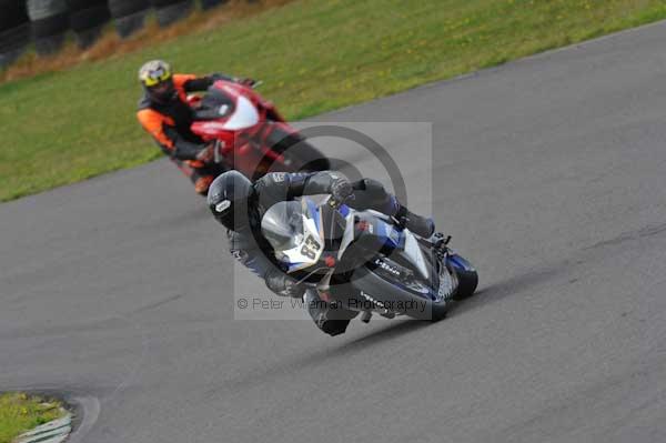 Motorcycle action photographs;Trackday digital images;Ty croes;anglesey;anglesey photographs;event digital images;eventdigitalimages;no limits trackday;peter wileman photography;trac mon;trackday;trackday photos