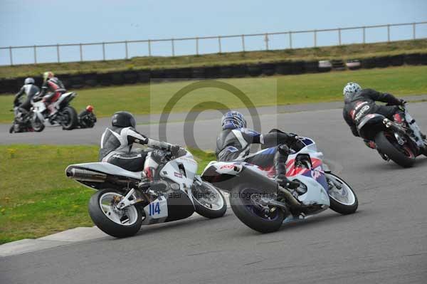 Motorcycle action photographs;Trackday digital images;Ty croes;anglesey;anglesey photographs;event digital images;eventdigitalimages;no limits trackday;peter wileman photography;trac mon;trackday;trackday photos